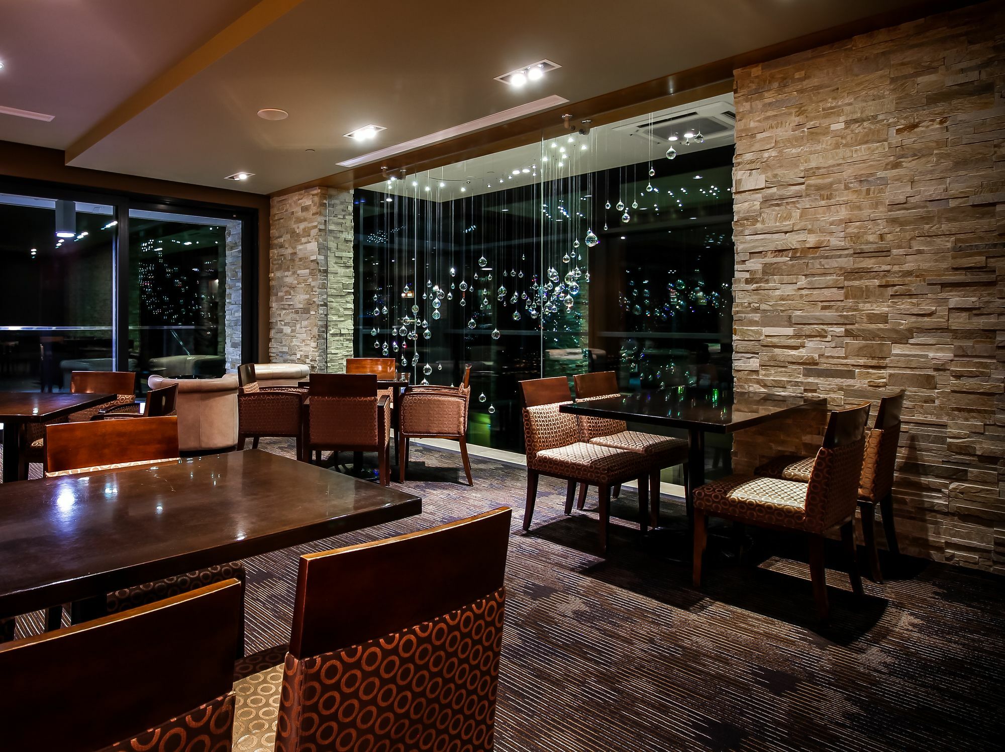 Sparkling Hill Resort And Spa - Adults-Only Resort バーノン エクステリア 写真